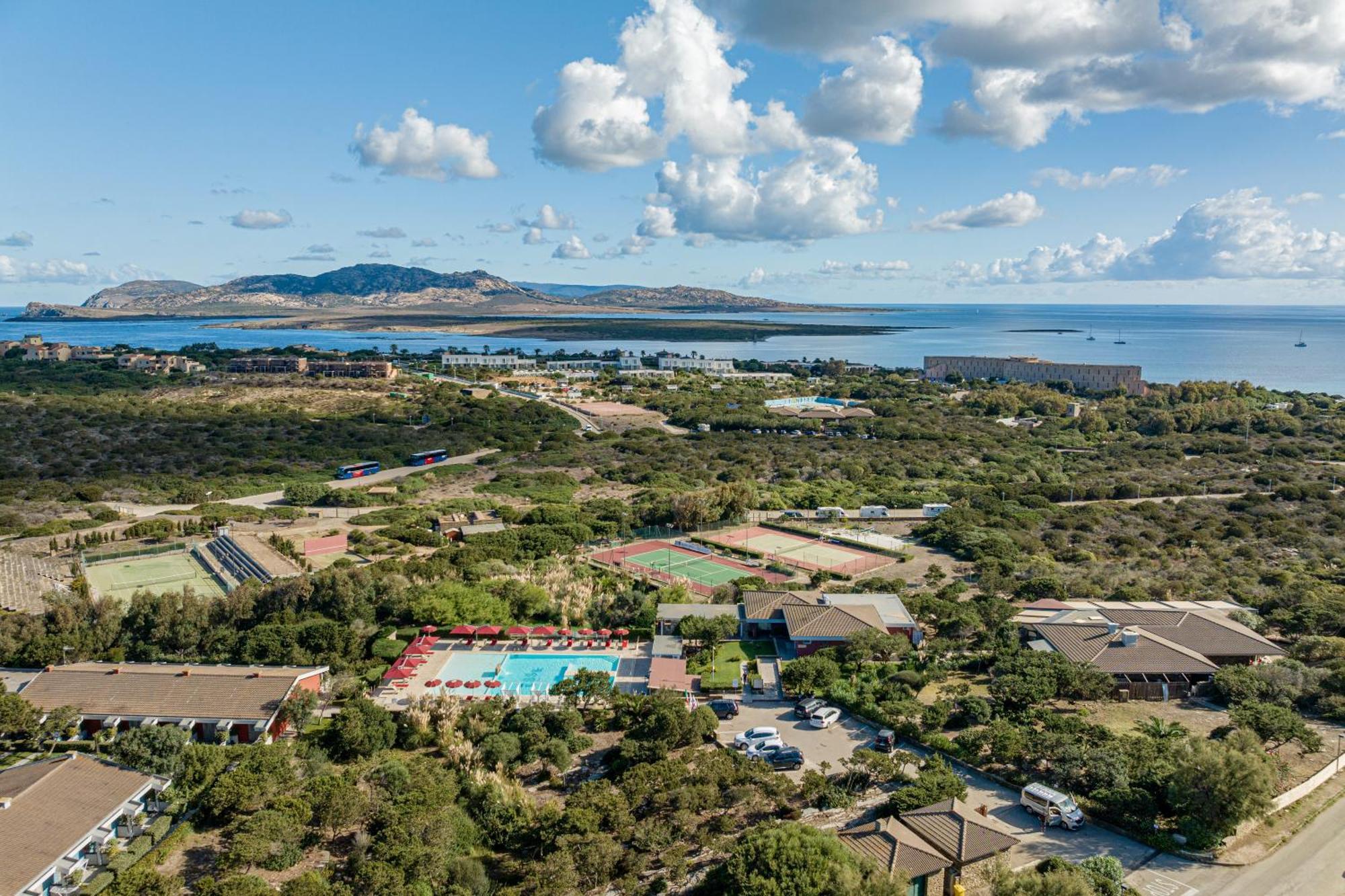 Готель Club Esse Sporting Стінтіно Екстер'єр фото